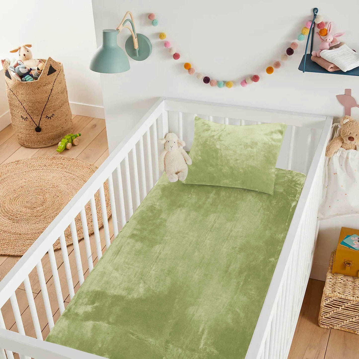 Fleece Fitted Sheet & Pillow