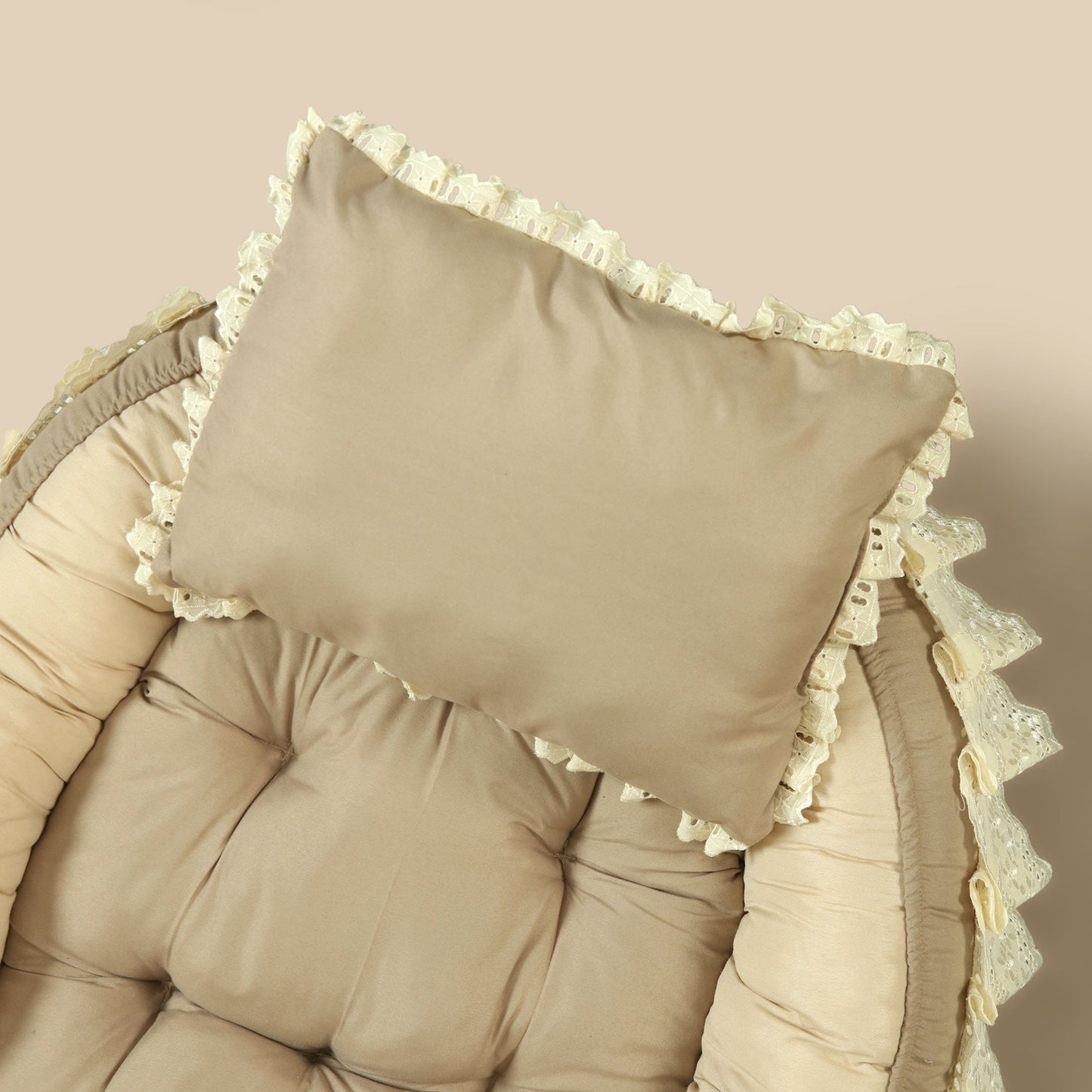 Beige Laced Baby Snuggle Bed