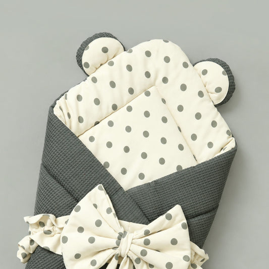 Polka Dot 2-in-1 Carry Nest and Wrapping Sheet