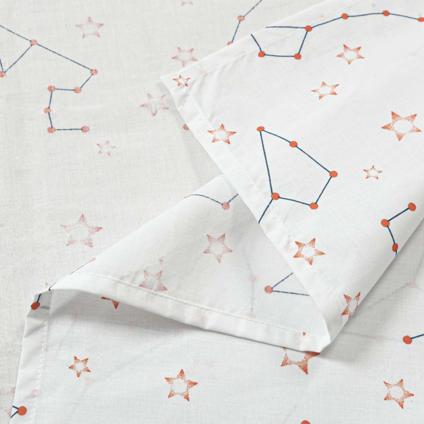 Little Explorer Nursing Apron