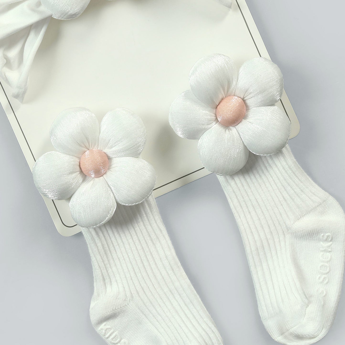 Ivory Floral Set