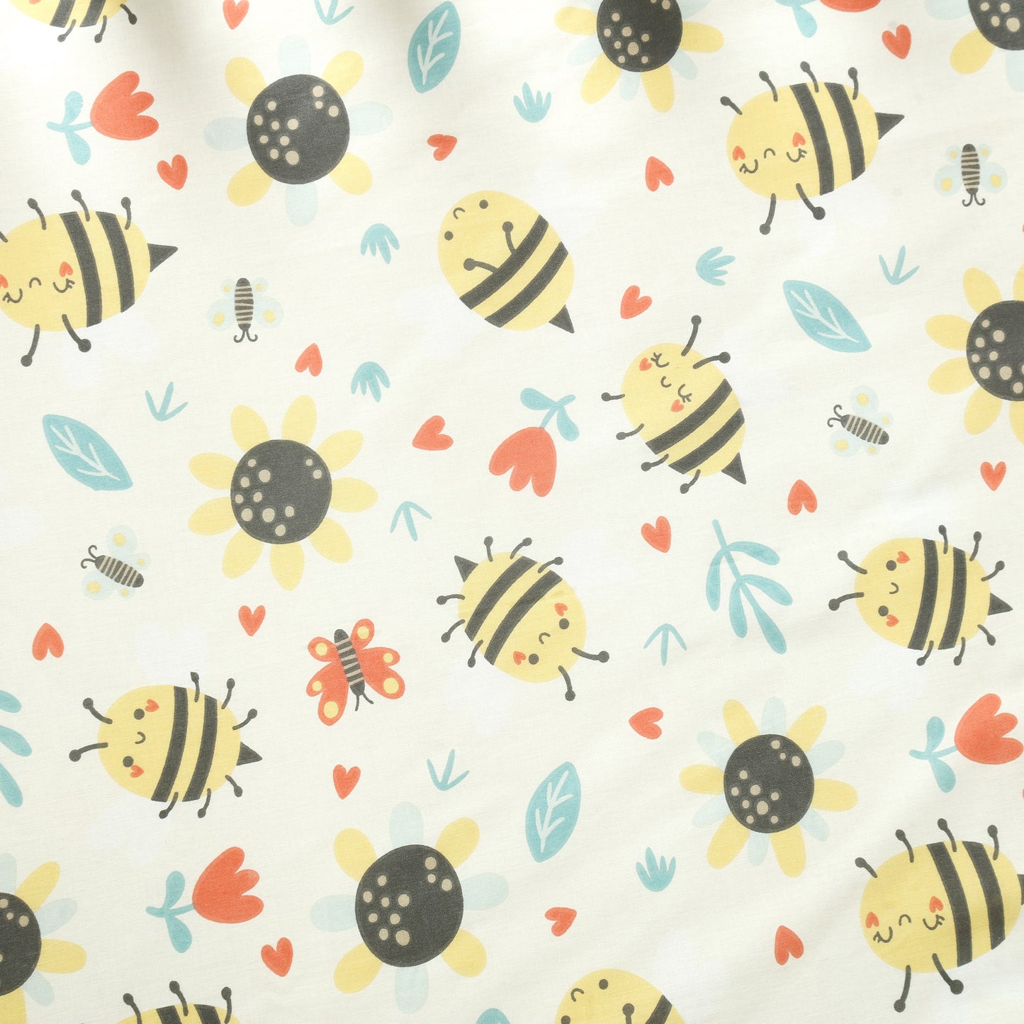 Little Bee’s Nursery Crib Bedding Set