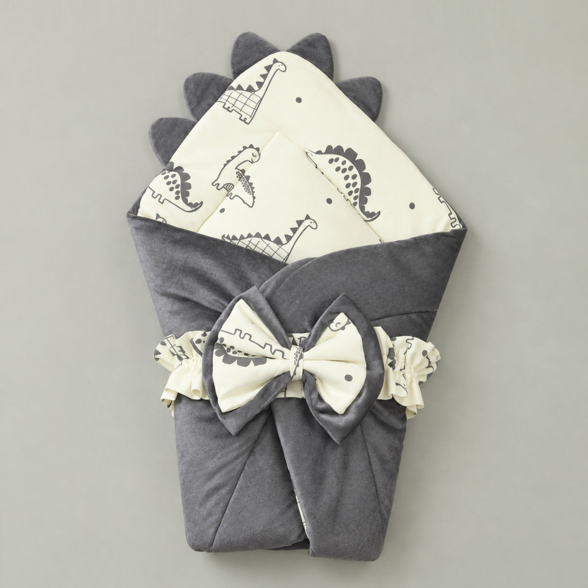 Dino 2-in-1 Carry Nest & Wrapping Sheet