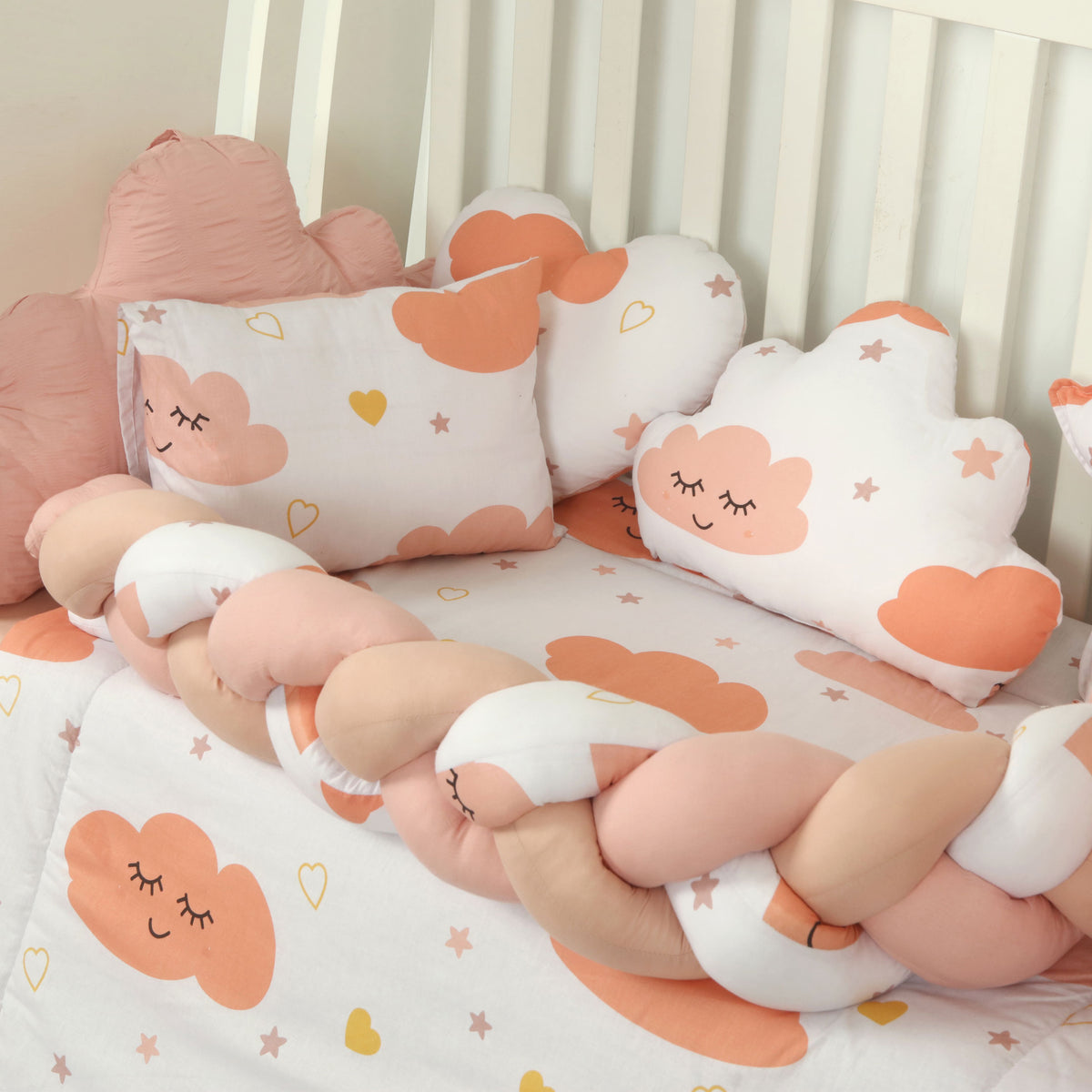 Dreamy Clouds Cot Set