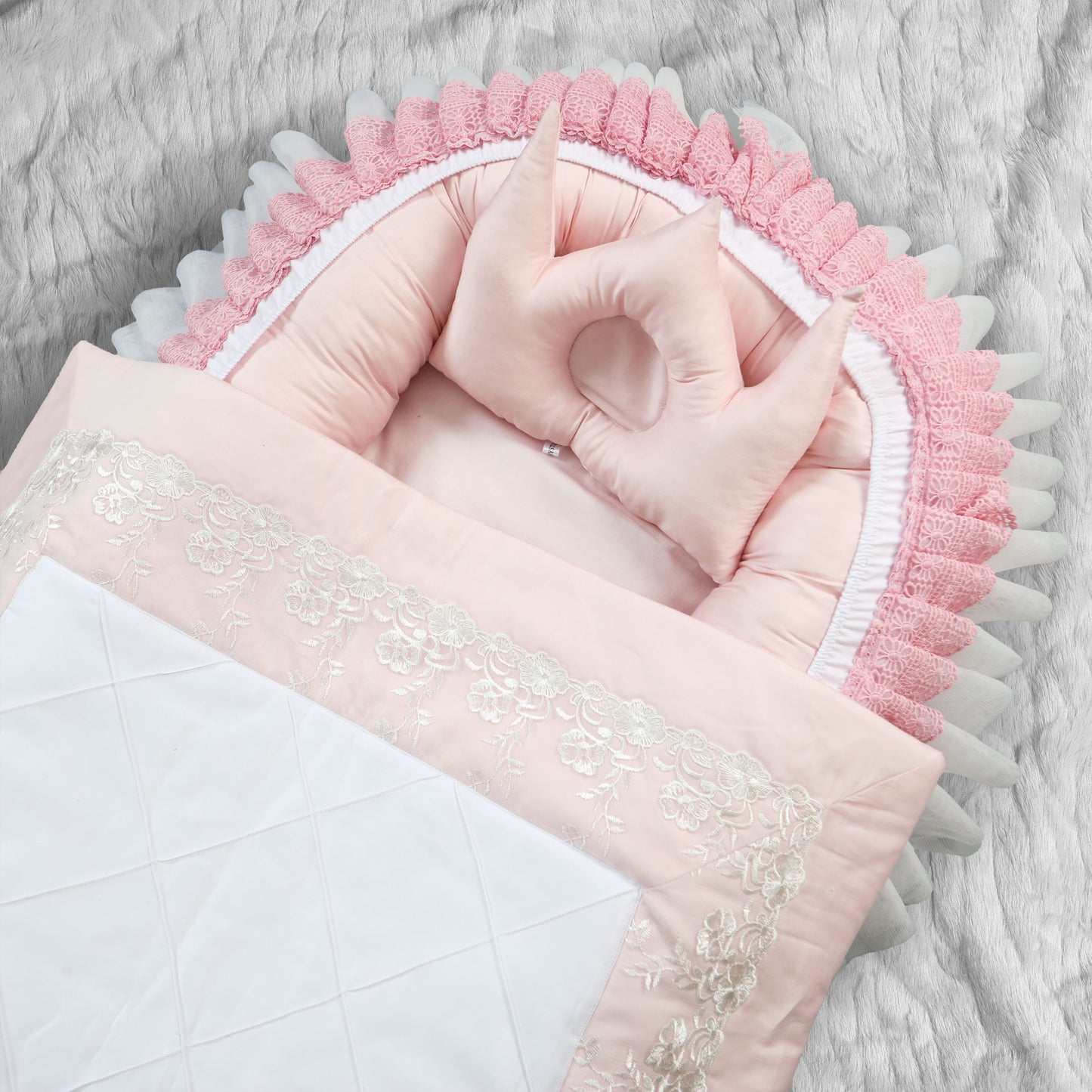Luxury Laced Baby Snuggle Bed