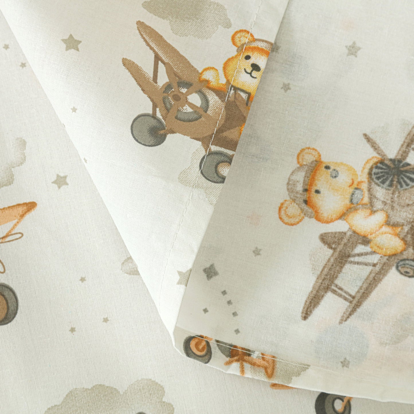 Little Pilot Bear Crib Set