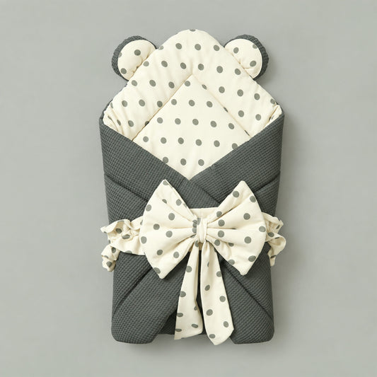 Polka Dot  2-in-1 Carry Nest and Wrapping Sheet