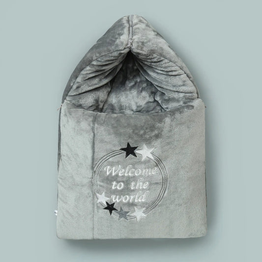 Welcome To The World Baby Carry Nest