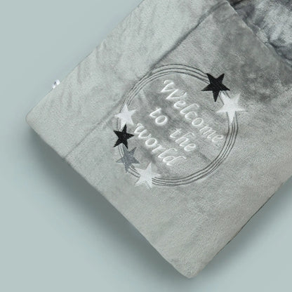 Welcome To The World Baby Carry Nest