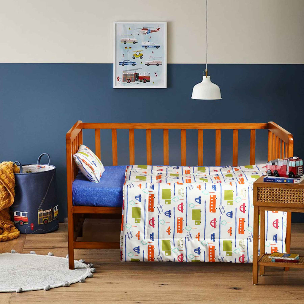 plain cars baby cot set without bumpers