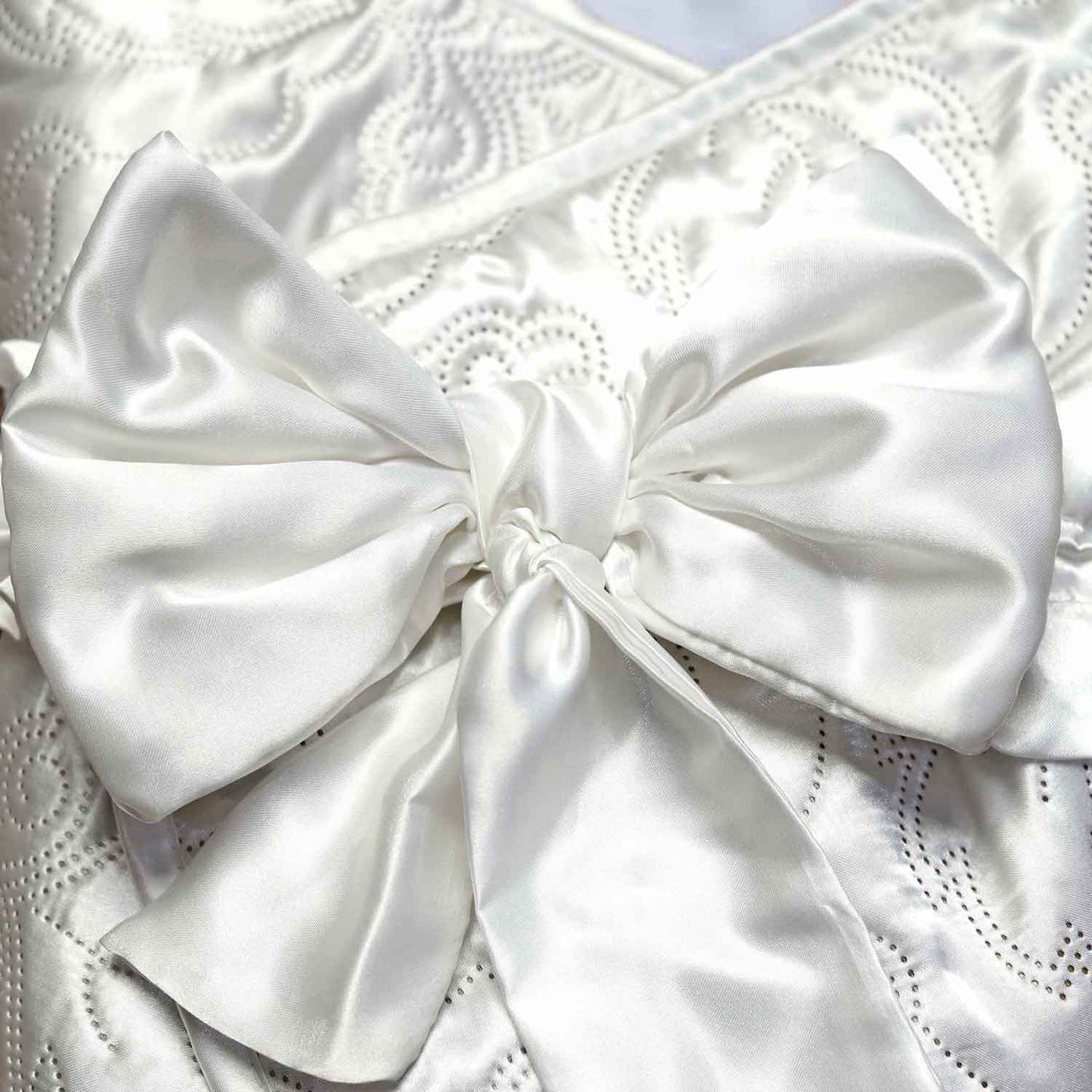 ultrasoft reversible luxury floral satin wrapping sheet 1